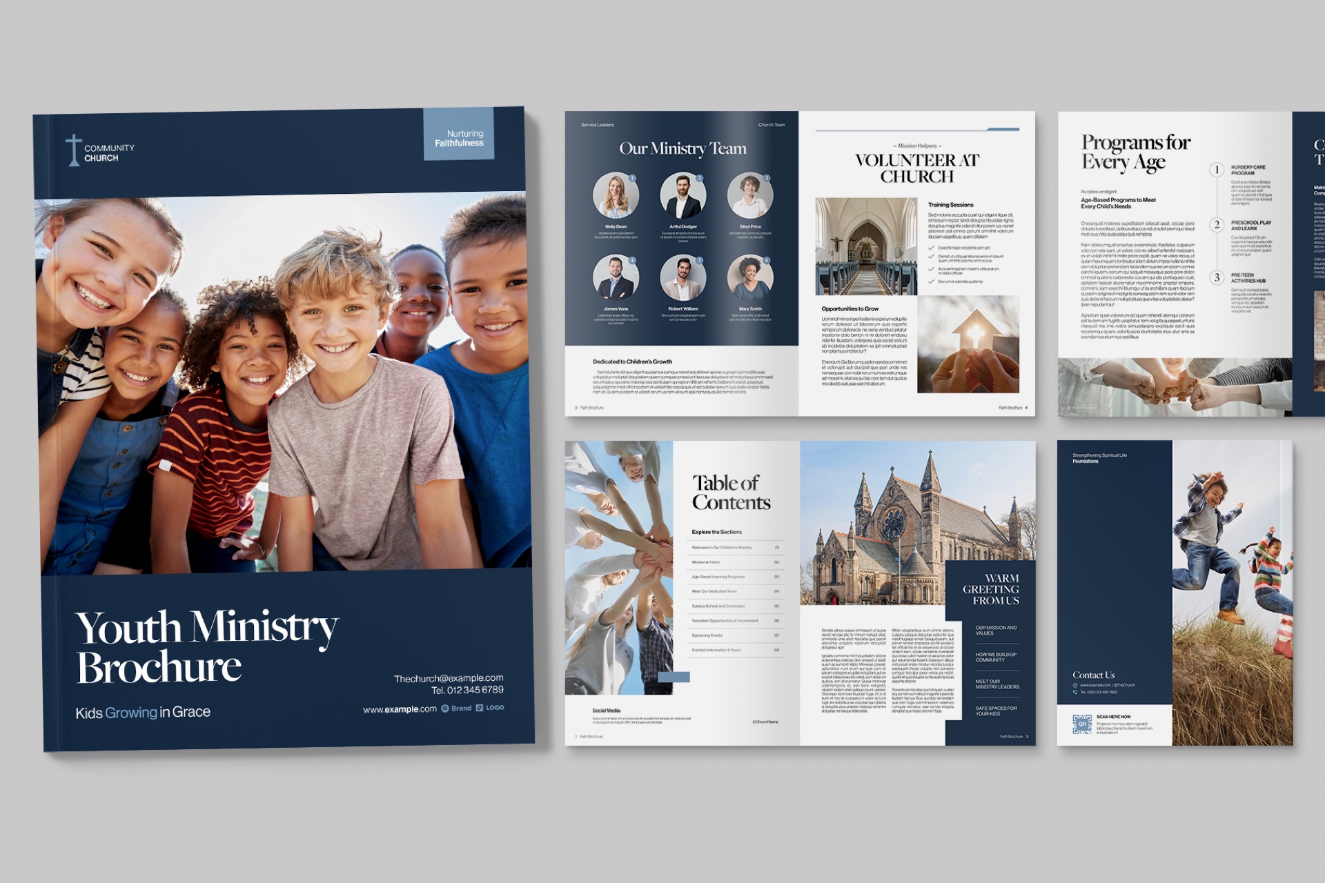 Gestaltete Broschüren und Flyer